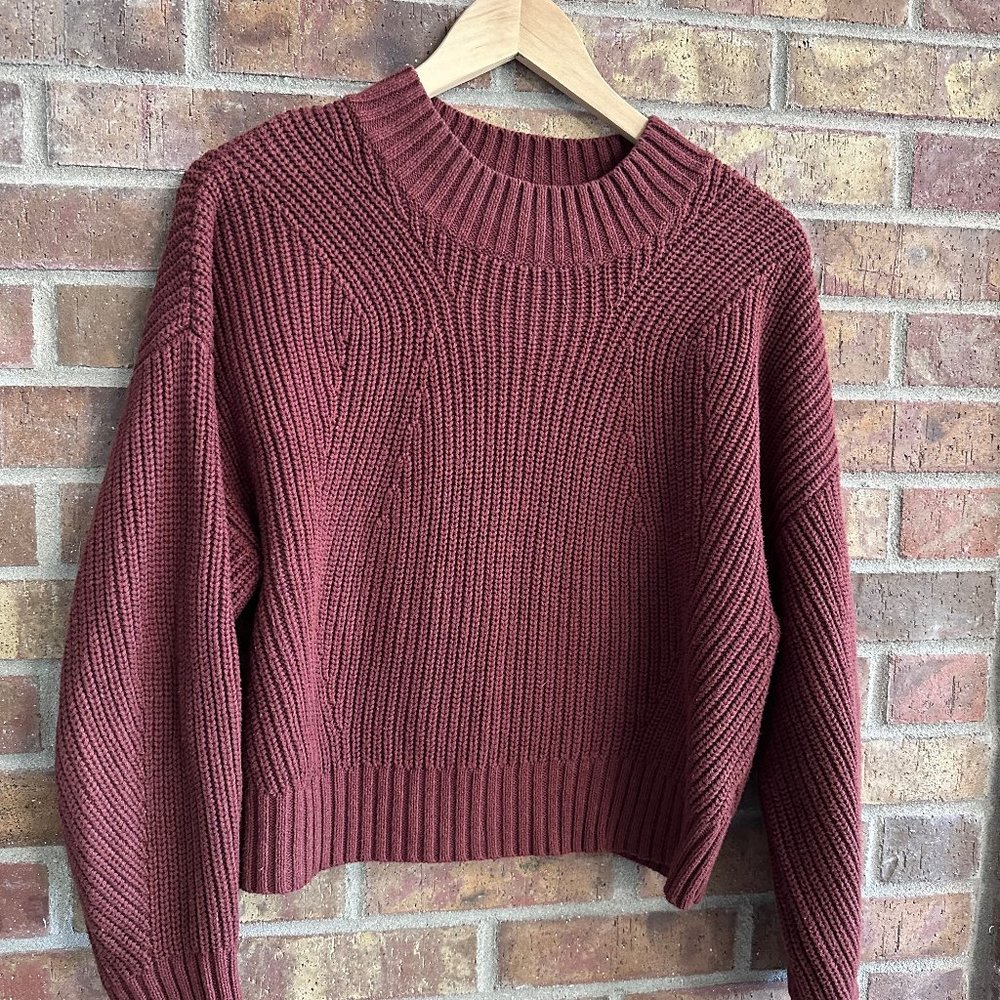 525 Cropped Burgundy Mock Neck Sweater